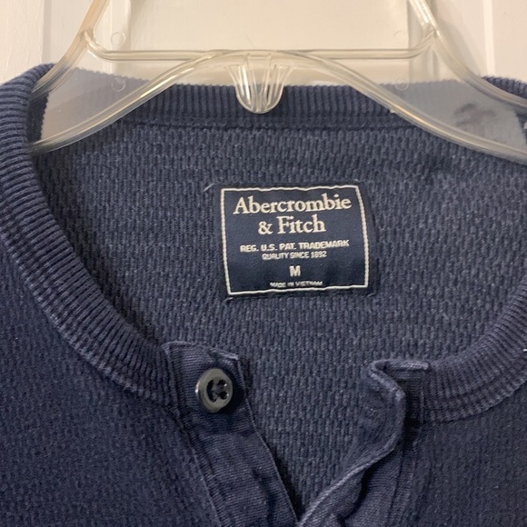 Mens Abercrombie waffle knit tee long sleeve navy Medium EUC - Picture 3 of 5